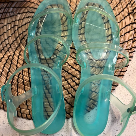 Green Zara Jelly Sandals, sz 40 - Picture 4 of 5